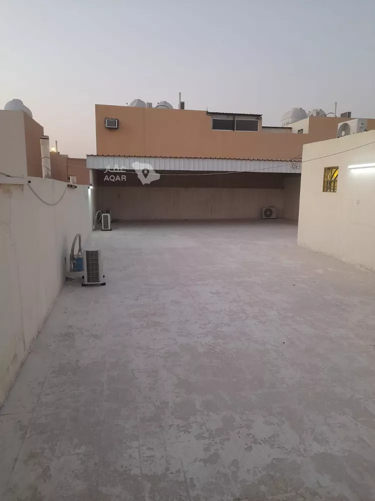 Floor for Rent in Riyadh Ar Raid 12