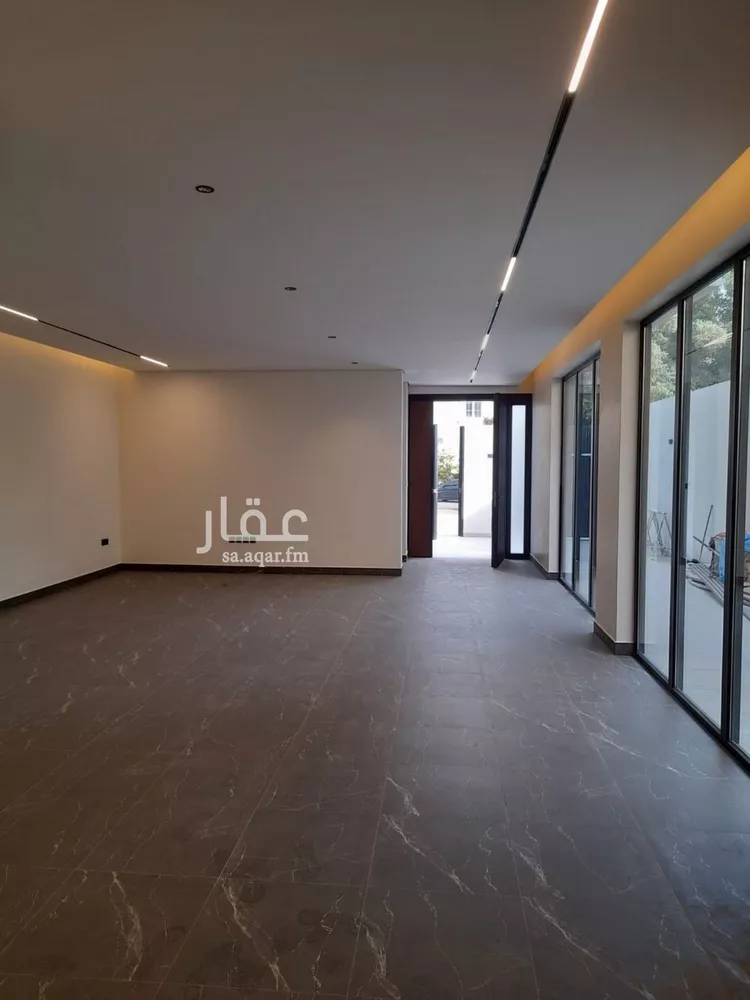 فيلا للإيجار في شارع عبدالله بن خميس, حي الصحافة, مدينة الرياض, منطقة الرياض صورة 5