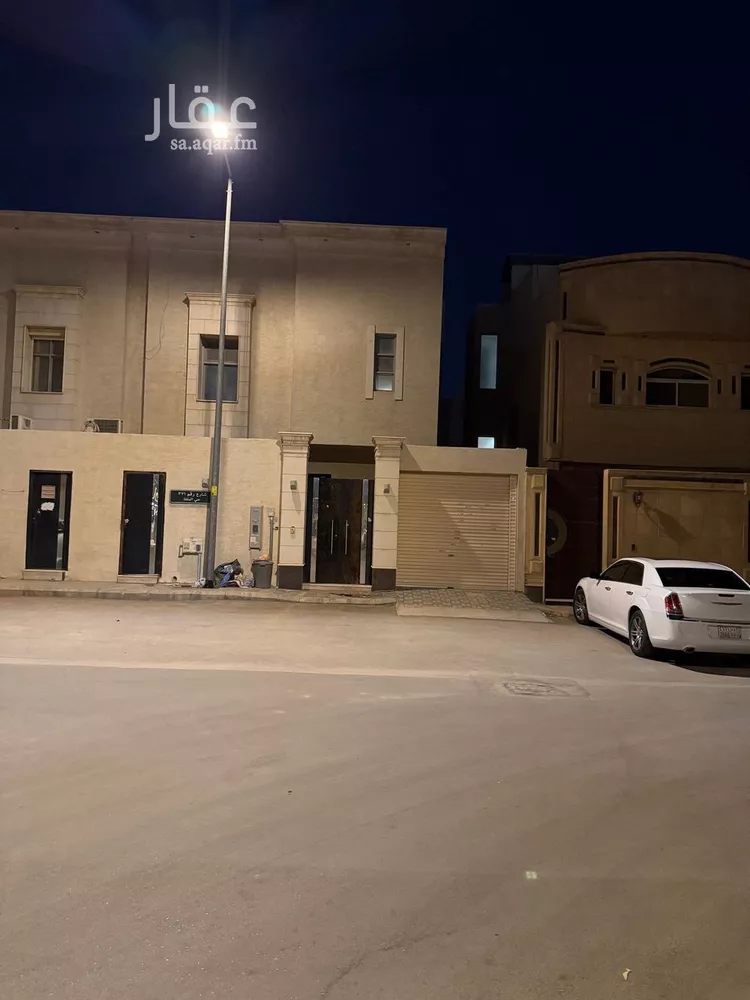 فيلا للإيجار في شارع رقم 371, حي الملقا, مدينة الرياض, منطقة الرياض صورة 2