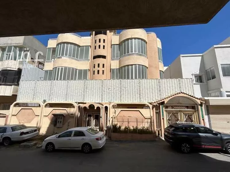 عمارة للبيع في شارع ابن شجاع, حي الحلقة الغربية, مدينة الطائف, منطقة مكة المكرمة صورة 2