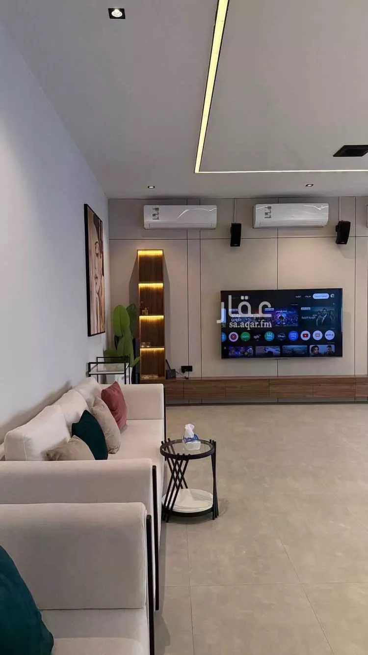 استراحة للإيجار في شارع اسماء بنت مالك, حي العارض, مدينة الرياض, منطقة الرياض 8