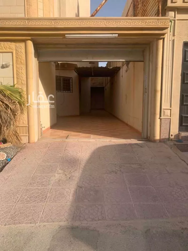 Floor for Rent in Riyadh Laban