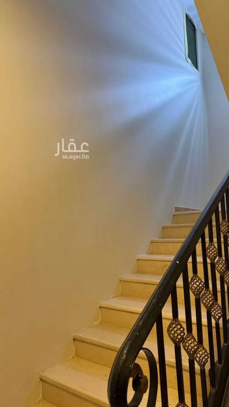 شقة للإيجار في شارع الثريا, حي لبن, مدينة الرياض, منطقة الرياض