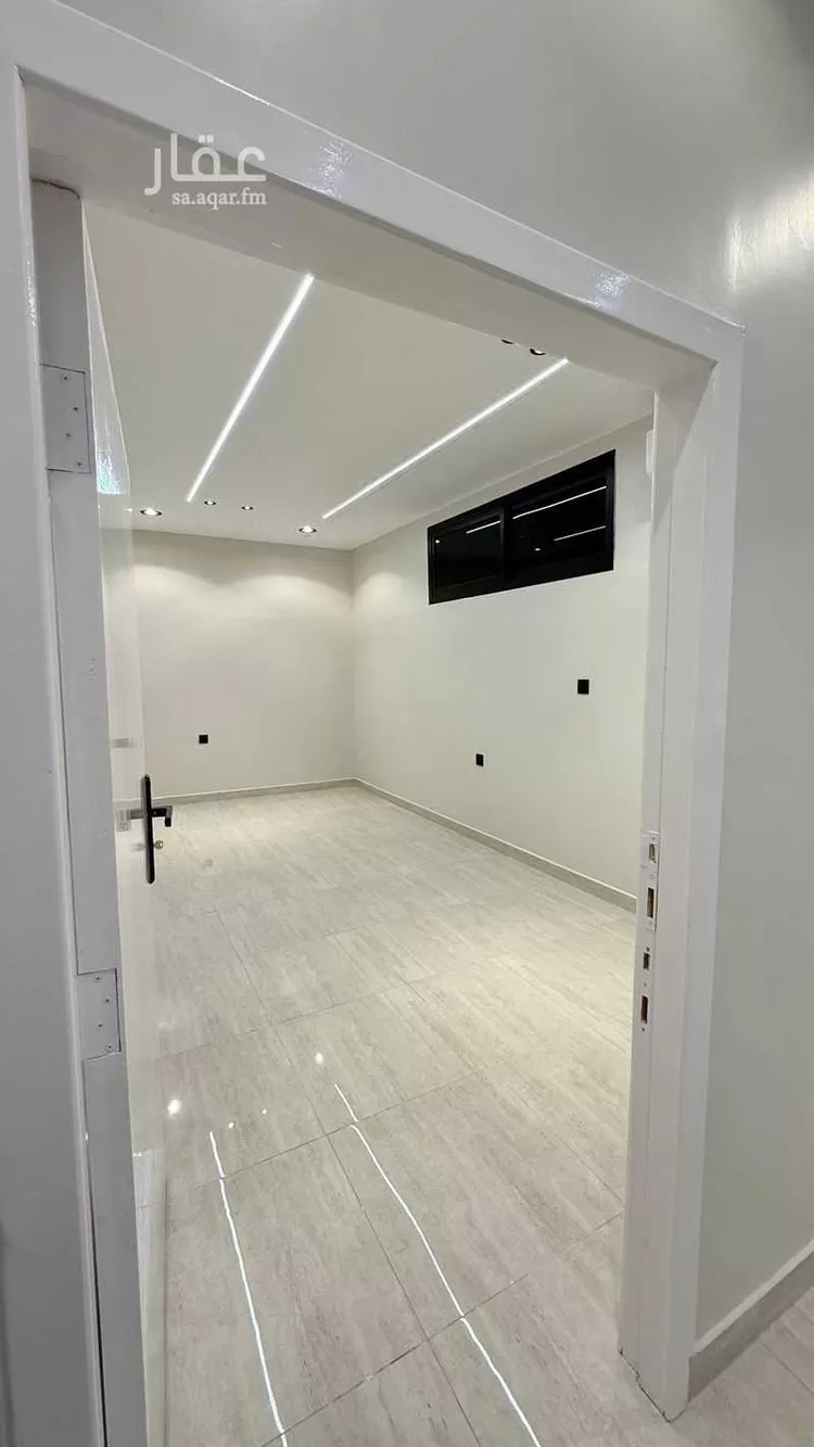 شقة للإيجار في شارع الحياري, حي لبن, مدينة الرياض, منطقة الرياض