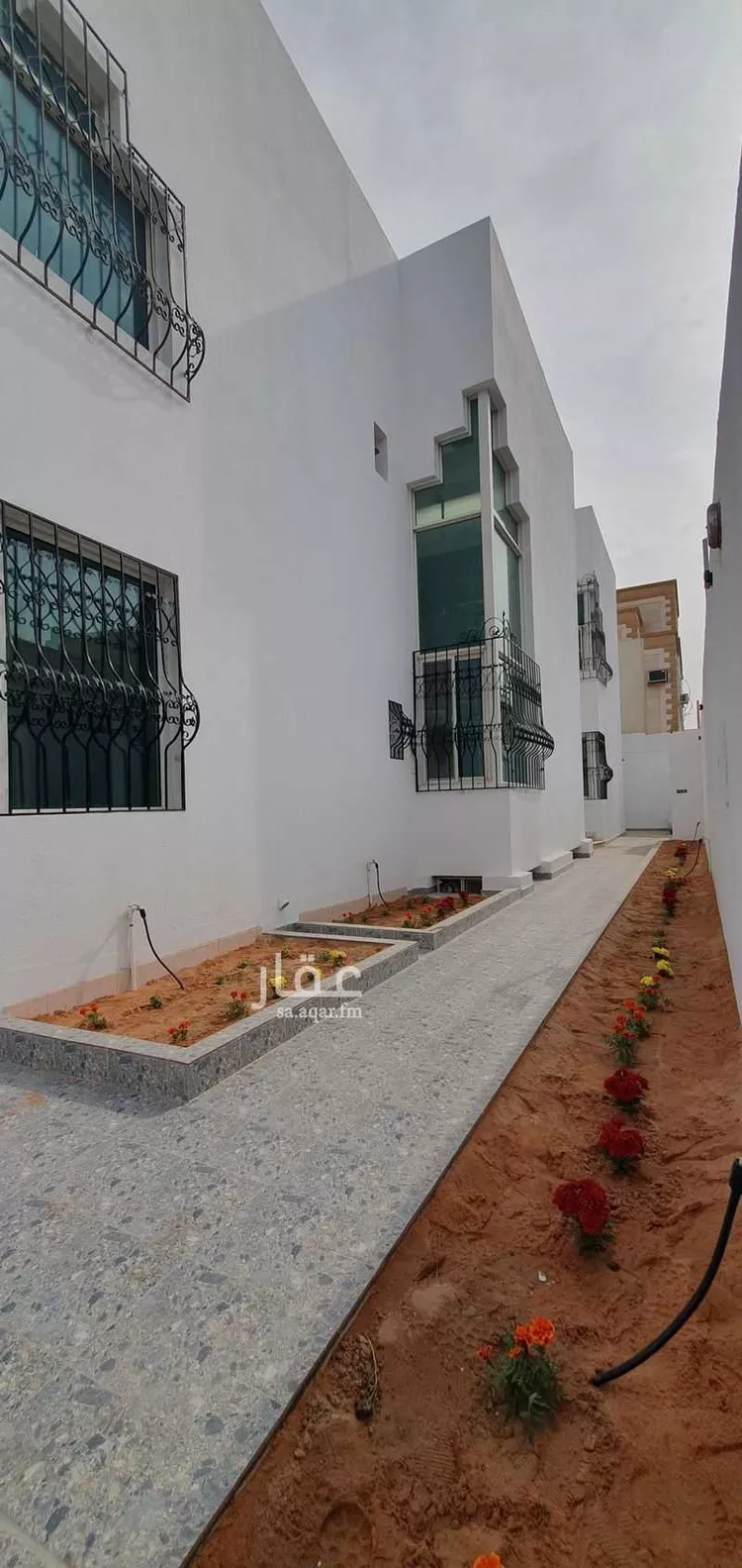 فيلا للبيع في شارع العائق, حي الفيحاء, مدينة الرياض, منطقة الرياض 13