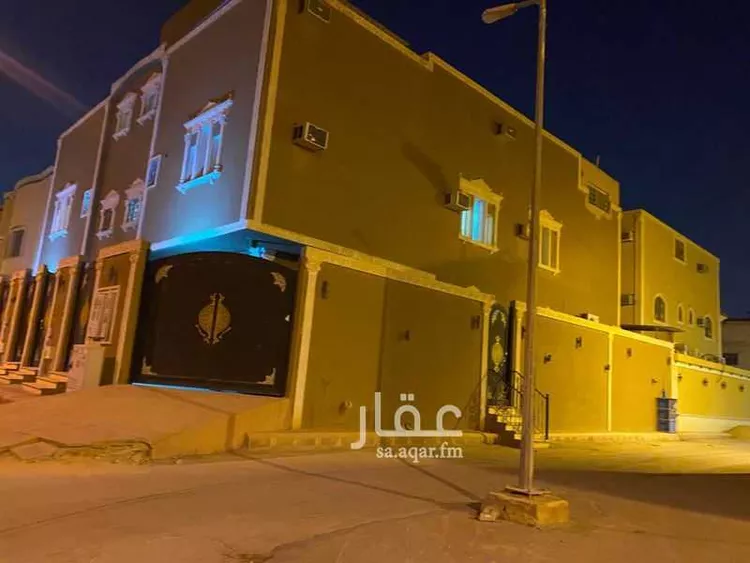 فيلا للبيع في شارع عبدالعزيز بن عبدالملك, حي بدر, مدينة الرياض, منطقة الرياض صورة 3