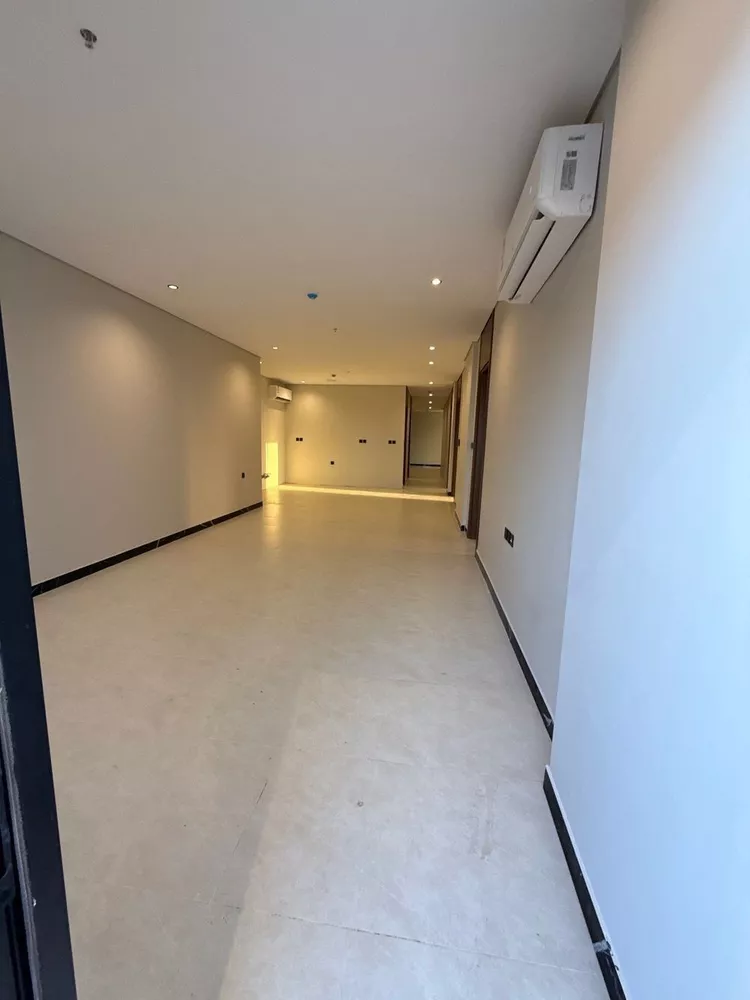 Apartment for Sale in Al Khobar Al Khour صورة 3
