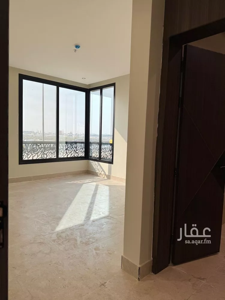 شقة للبيع في شارع خويلد بن مرة, حي طيبة, مدينة الدمام, المنطقة الشرقية صورة 4