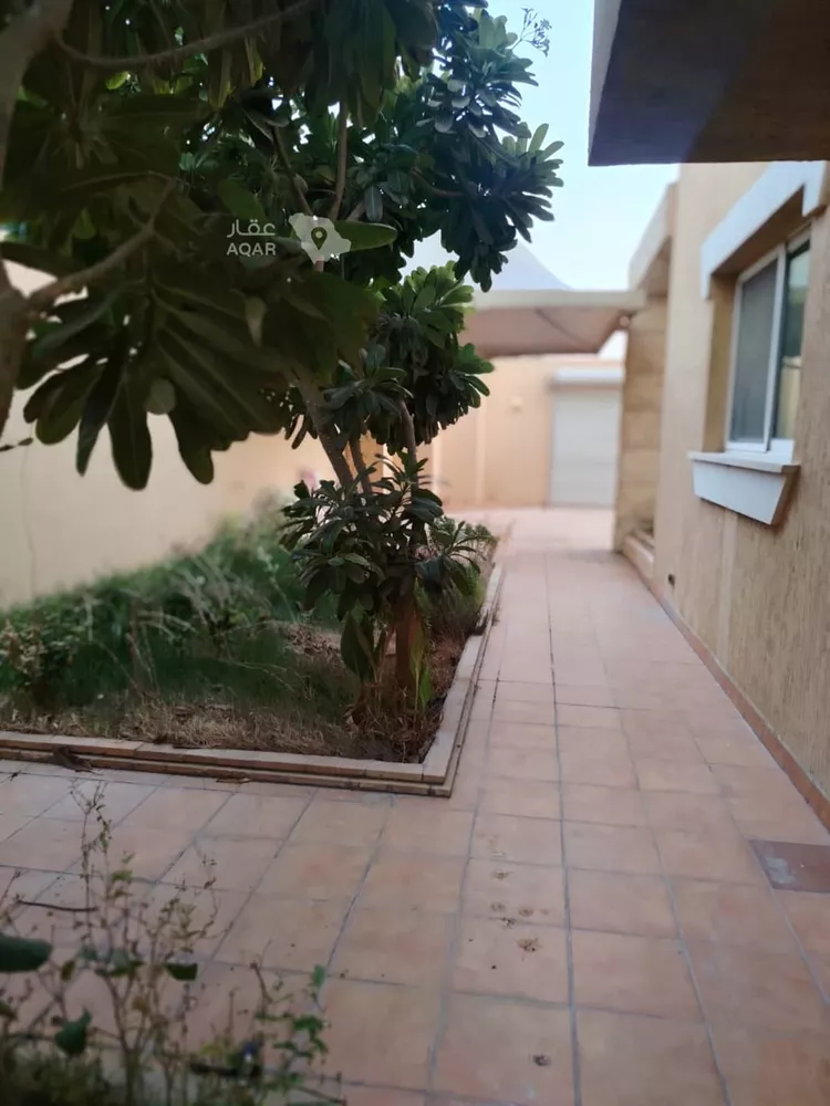فيلا للبيع في شارع عبدالرحمن الطبيش, حي الرحمانية, مدينة الرياض, منطقة الرياض صورة 3