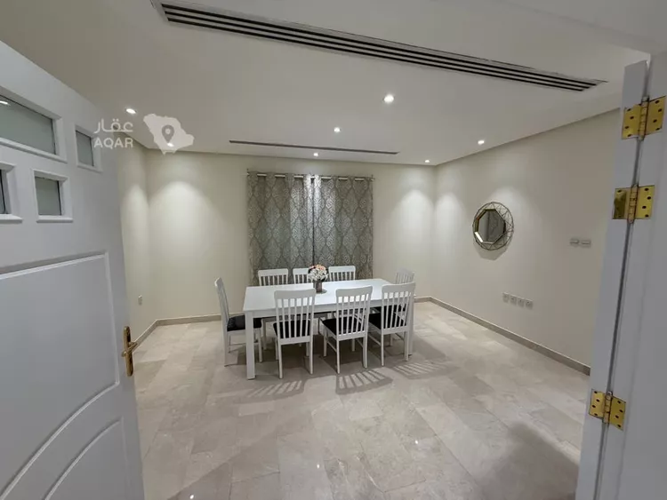 فيلا للإيجار في شارع عبدالرحمن الطبيش, حي الرحمانية, مدينة الرياض, منطقة الرياض 3