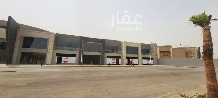محل للإيجار في شارع محمد بن ناصر, حي الشاطئ, مدينة جازان, منطقة جازان صورة 3