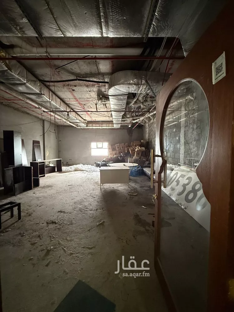 مكتب تجاري للإيجار في شارع الملك عبد الله بن عبدالعزيز, حي المزروعية, مدينة الدمام, المنطقة الشرقية صورة 3