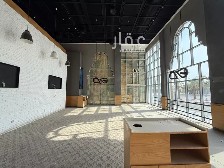 محل للإيجار في شارع الامير فيصل ابن فهد, حي الحزام الأخضر, مدينة الخبر, المنطقة الشرقية صورة 3