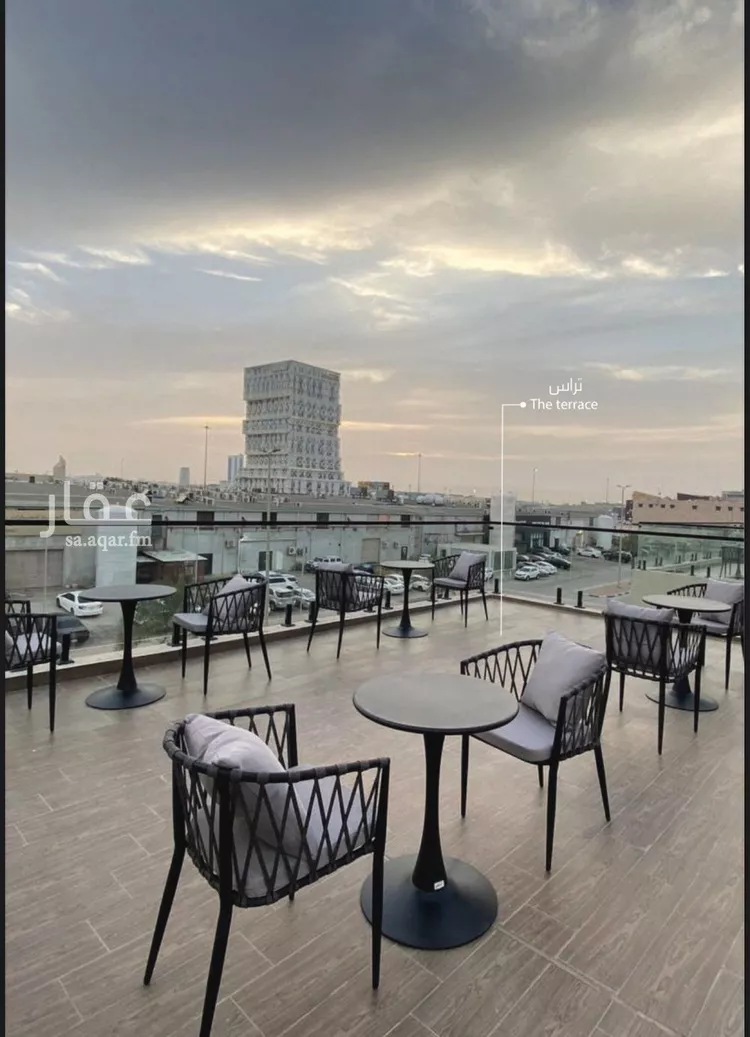 عمارة للإيجار في شارع مروان بن معاوية, حي الراكة الجنوبية, مدينة الخبر, المنطقة الشرقية صورة 3