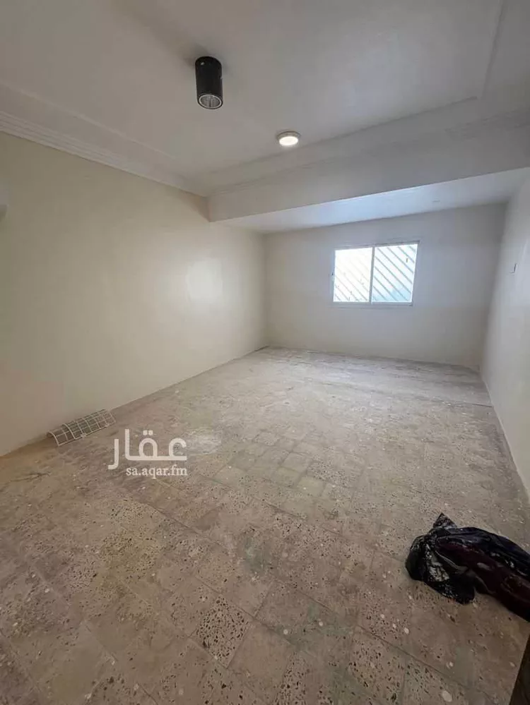 فيلا للبيع في شارع أحمد عبدالغفور عطار, حي العليا, مدينة الرياض, منطقة الرياض صورة 2