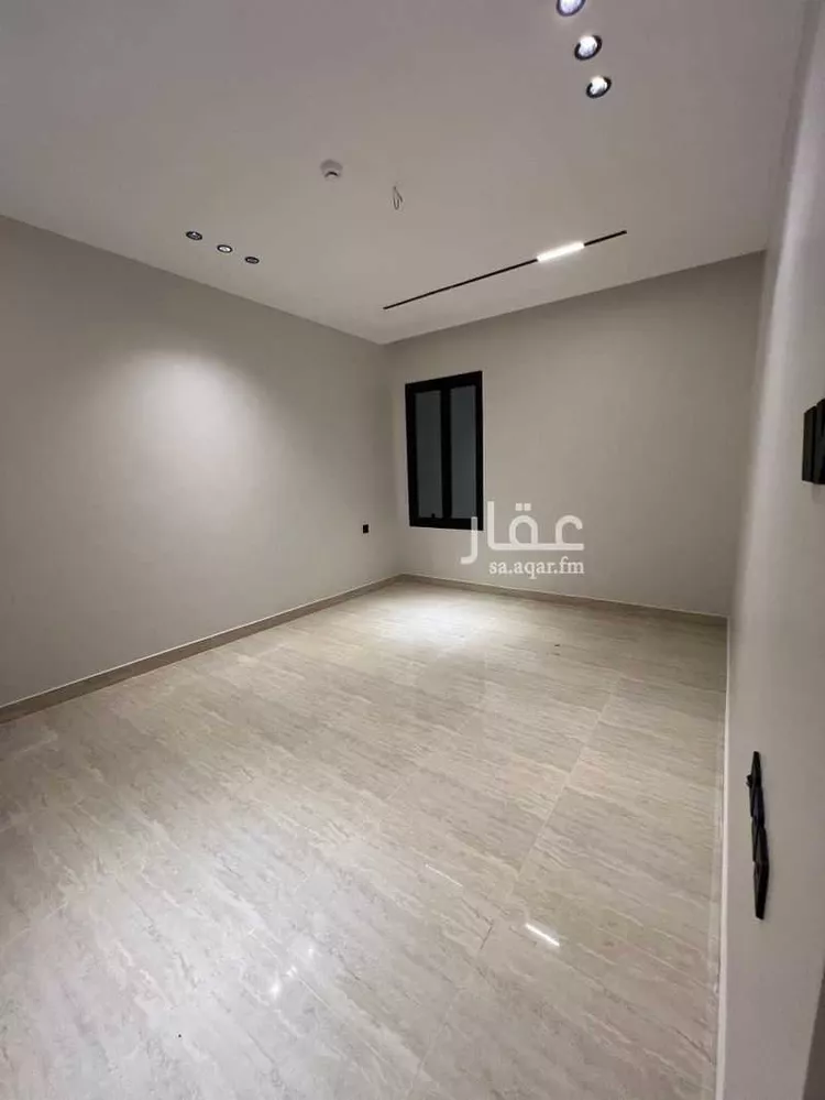 شقة للبيع في شارع الملك فهد بن عبدالعزيز سعود, حي الحمراء, مدينة الخبر, المنطقة الشرقية صورة 5