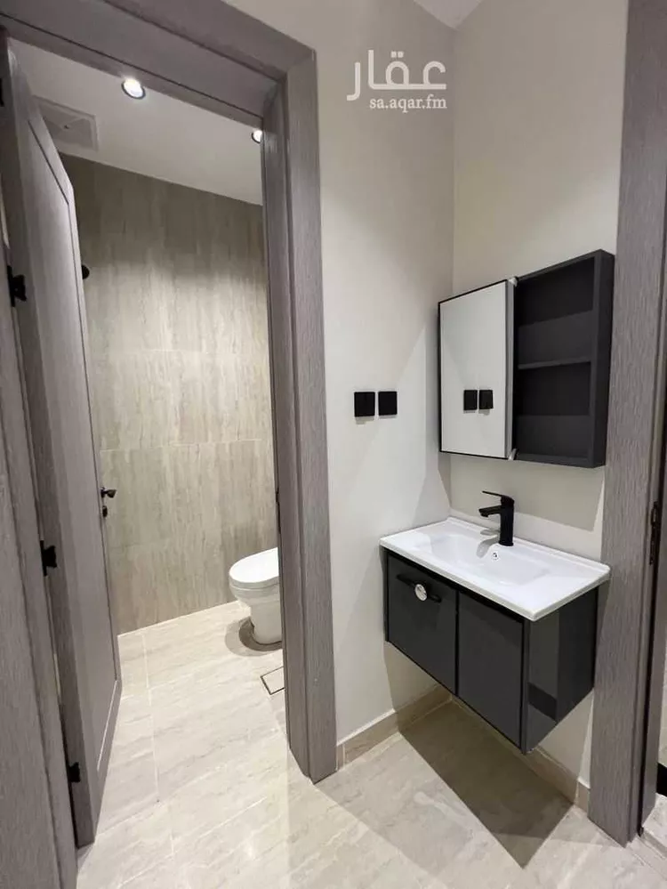 شقة للبيع في شارع الرقعى, حي الحمراء, مدينة الخبر, المنطقة الشرقية صورة 2