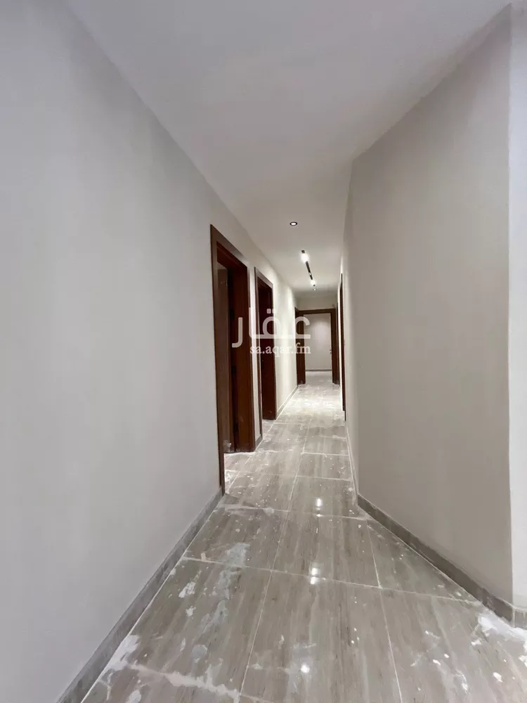 شقة للبيع في شارع زاهر بن طاهر, حي الندى, مدينة الدمام, المنطقة الشرقية صورة 2