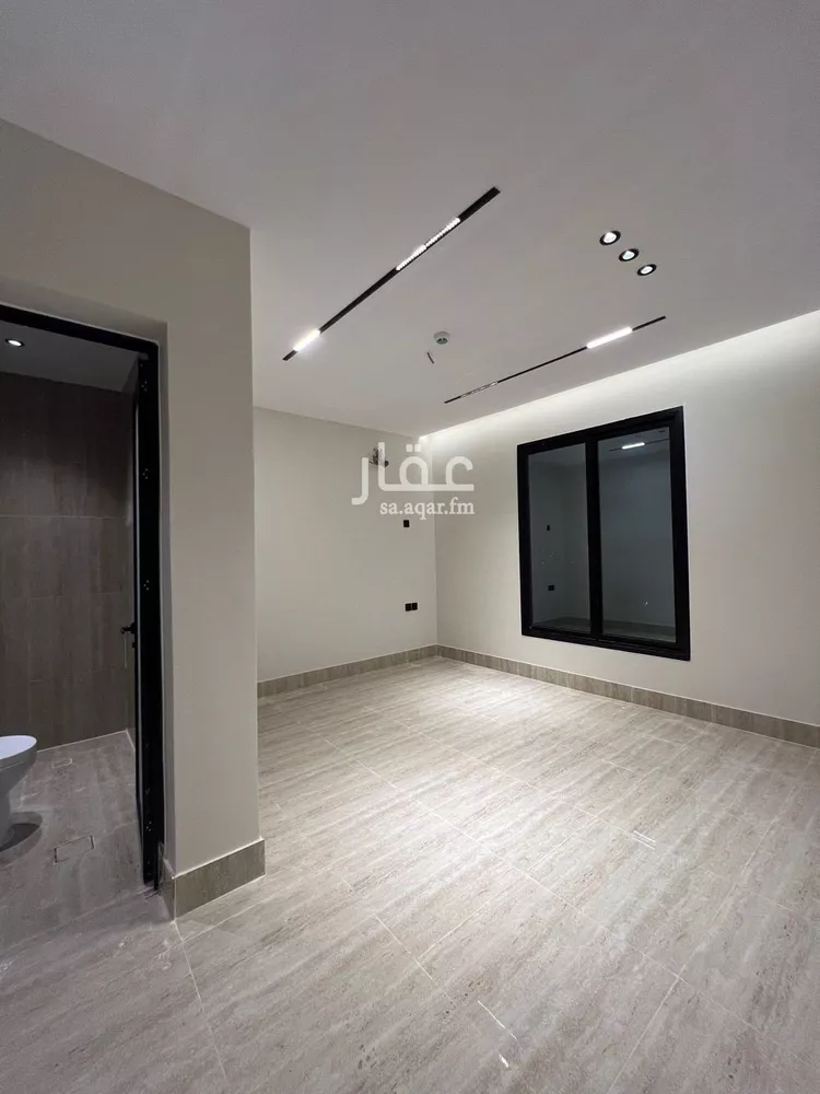 شقة للبيع في شارع طريق الظهران الجبيل الفرعي, حي الندى, مدينة الدمام, المنطقة الشرقية 1 صورة