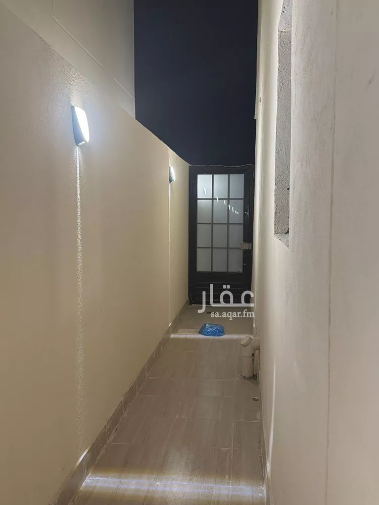 شقة للبيع في شارع أبو عبيدة بن الجراح, حي الشعلة, مدينة الدمام, المنطقة الشرقية 8