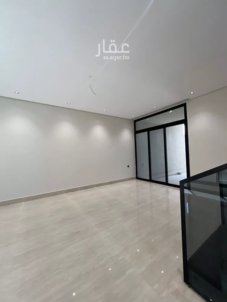 فيلا للبيع في شارع عرعر, حي الصواري, مدينة الخبر, المنطقة الشرقية