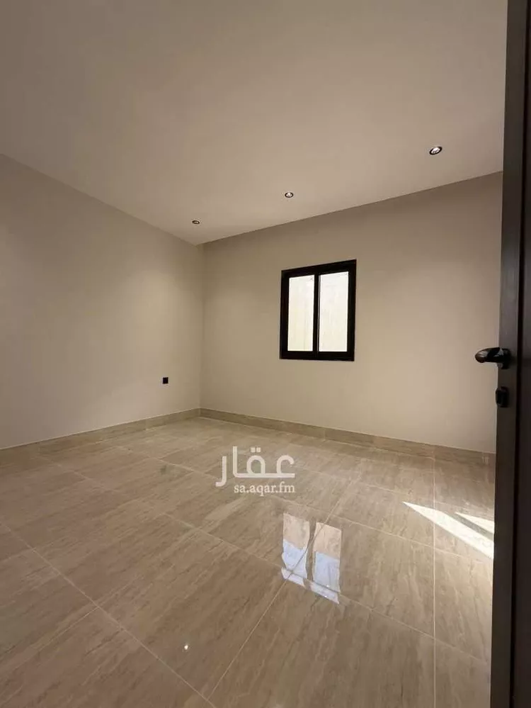 شقة للبيع في شارع أبو عبيدة بن الجراح, حي الشعلة, مدينة الدمام, المنطقة الشرقية صورة 2