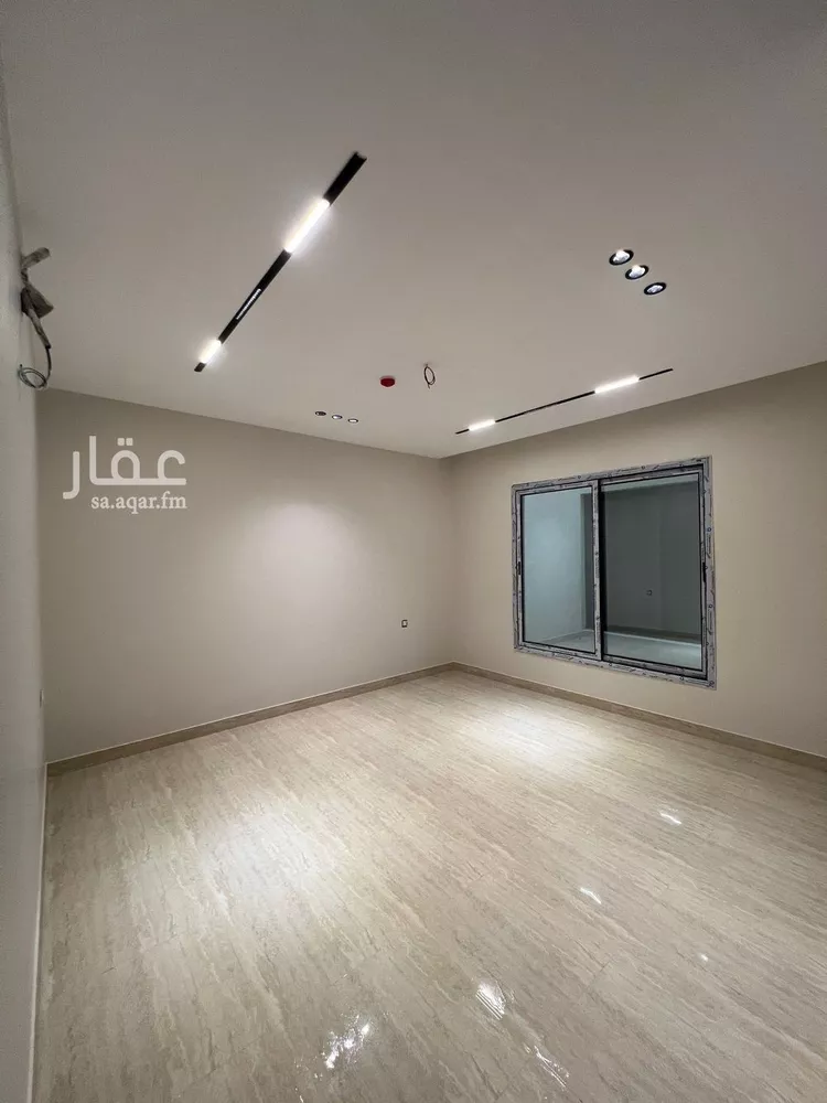 شقة للبيع في شارع عتبة بن ربيعة, حي المنتزة, مدينة الدمام, المنطقة الشرقية صورة 3