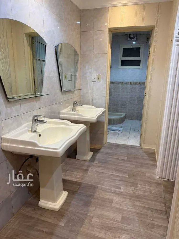 شقة للإيجار في شارع شارع سعيد بن عبيد, حي الحمراء, مدينة الجبيل, المنطقة الشرقية صورة 3