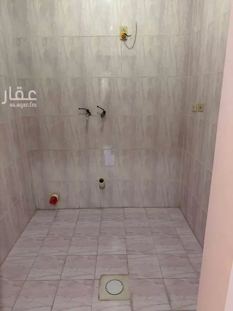 شقة للإيجار في شارع شارع سعيد بن عبيد, حي الحمراء, مدينة الجبيل, المنطقة الشرقية صورة 4