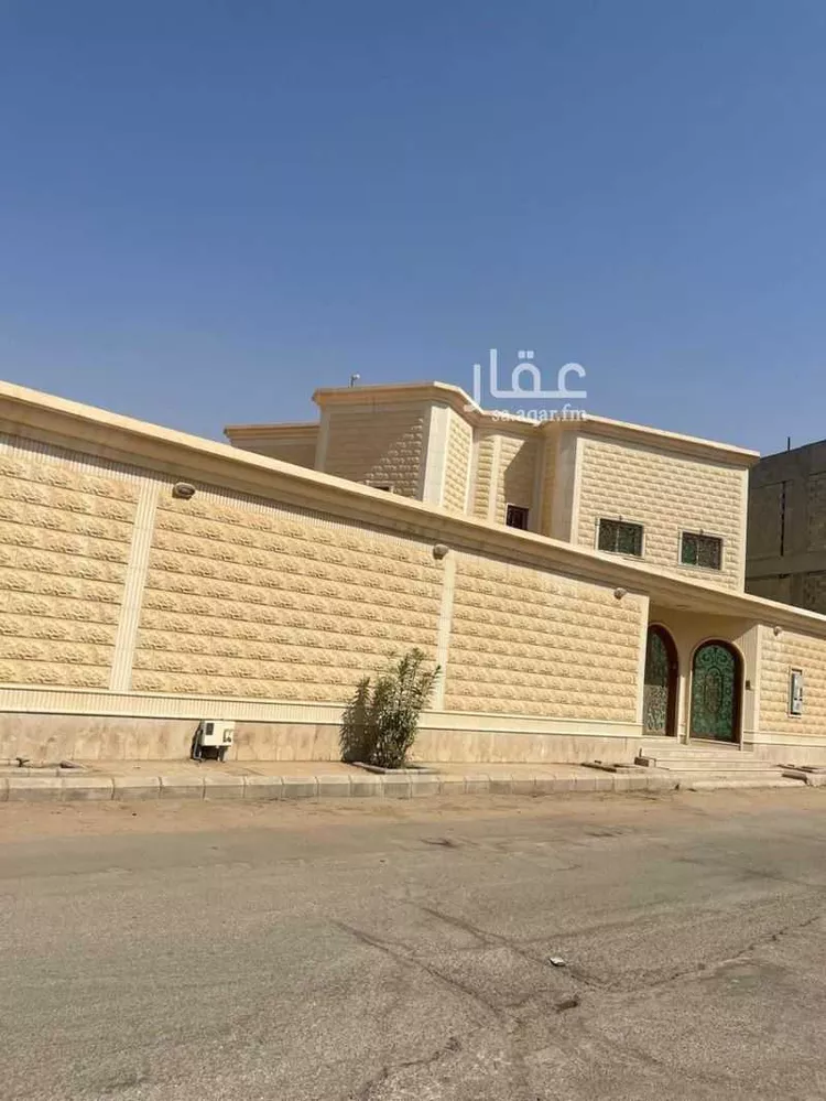 فيلا للبيع في شارع أبي الشكر بن مكارم, حي الورود, مدينة الخرج, منطقة الرياض صورة 2