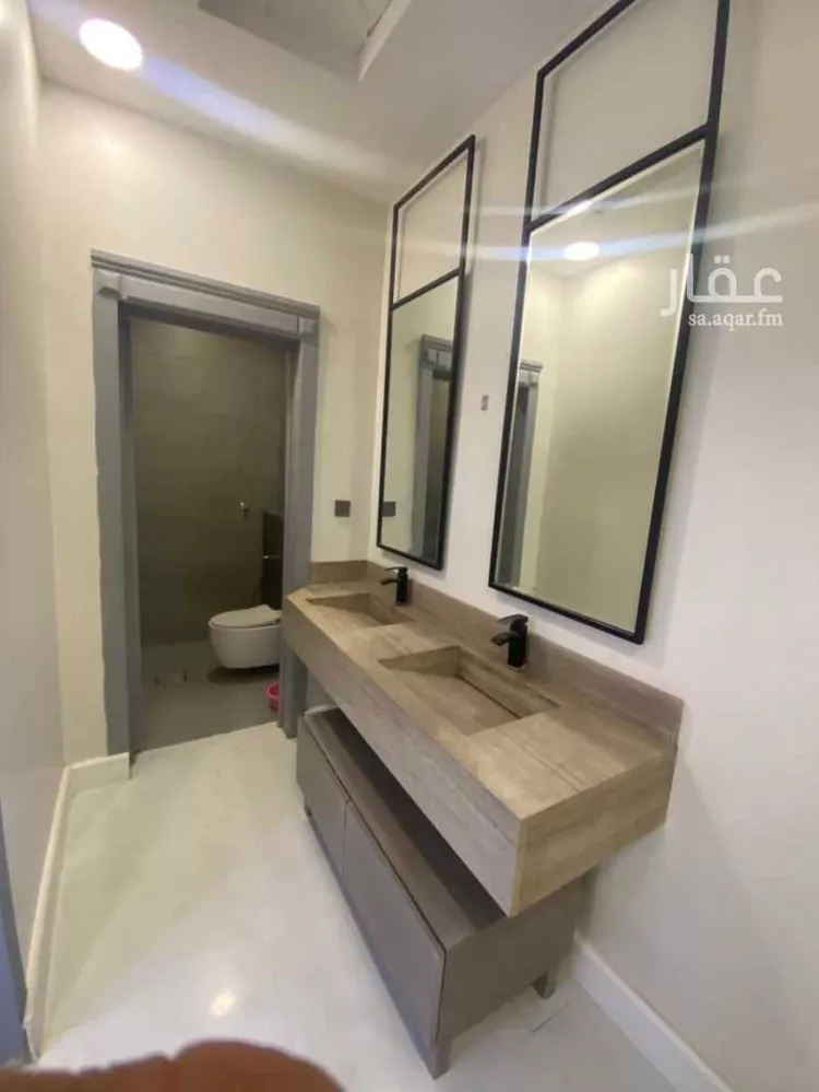 فيلا للبيع في شارع عبدالعزيز بن إسماعيل, حي المونسية, مدينة الرياض, منطقة الرياض صورة 2