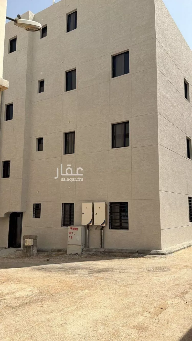 Building for Sale in Al Kharj As Salmaniyah