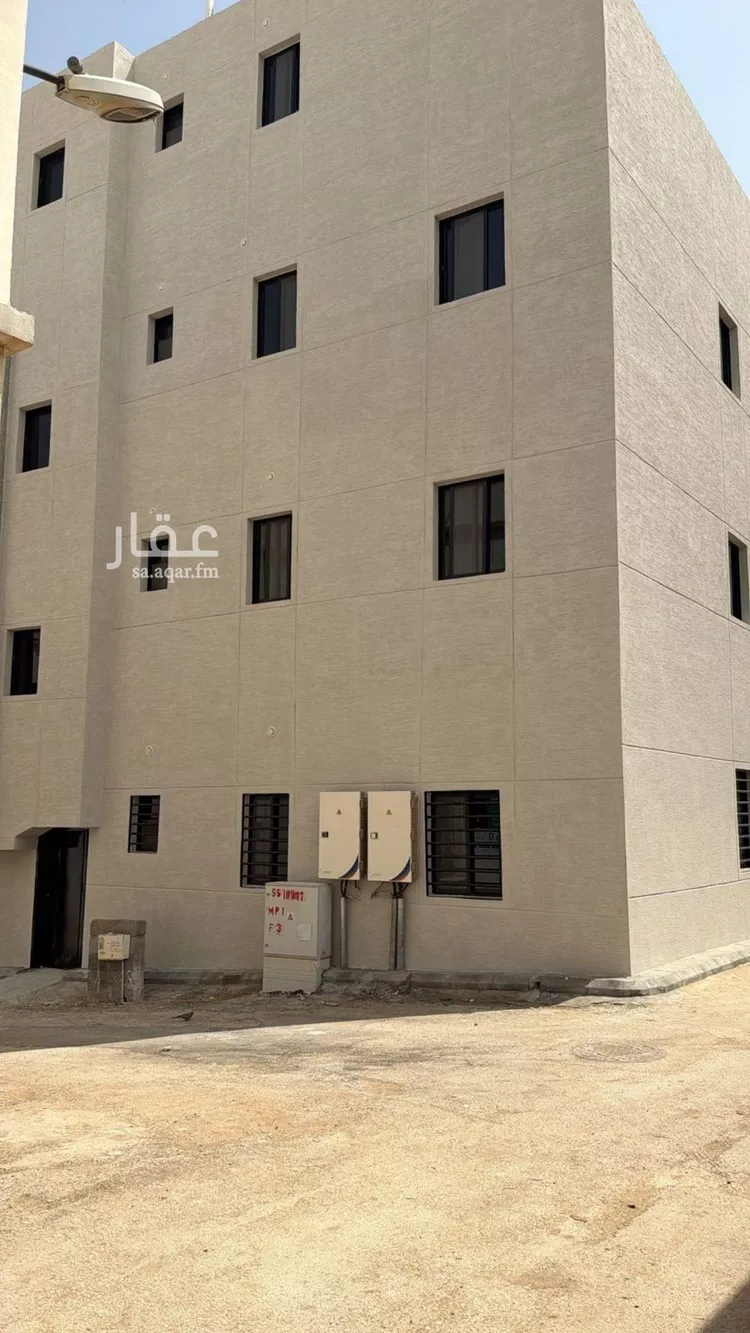 Building for Sale in Al Kharj As Salmaniyah