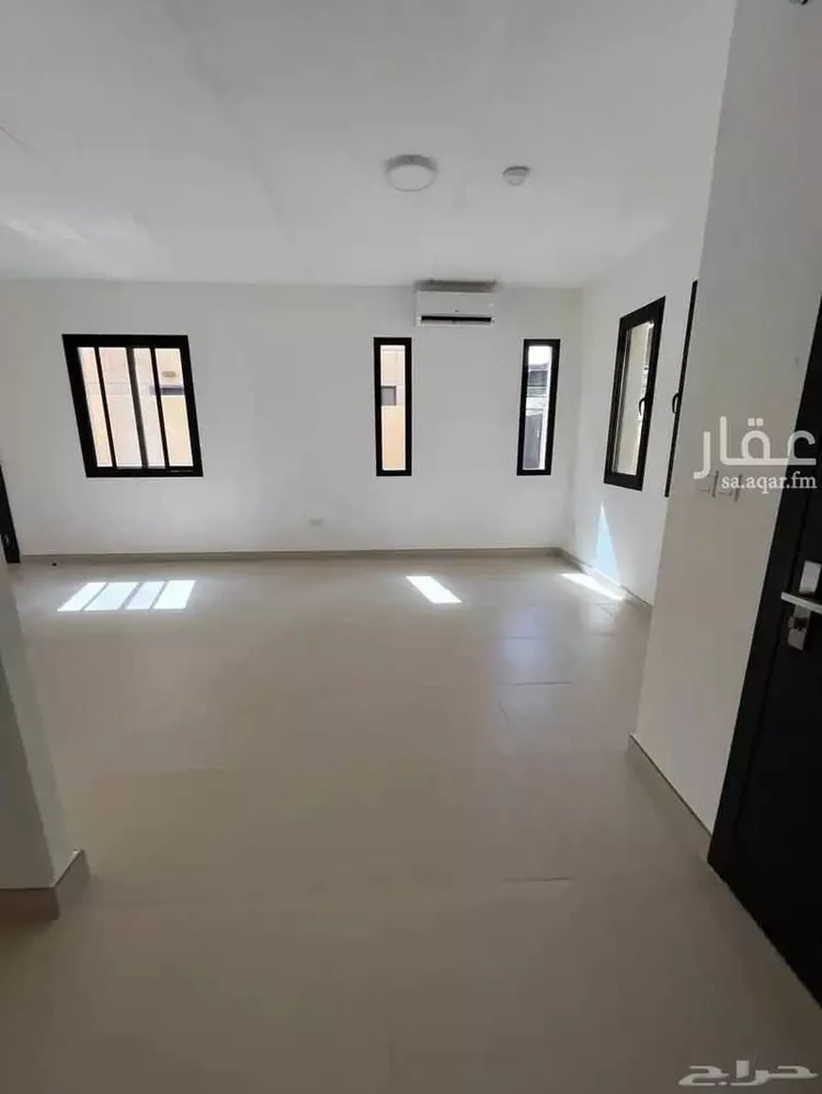 فيلا للبيع في شارع رقم 1049, حي سدرة, مدينة الرياض, منطقة الرياض صورة 4