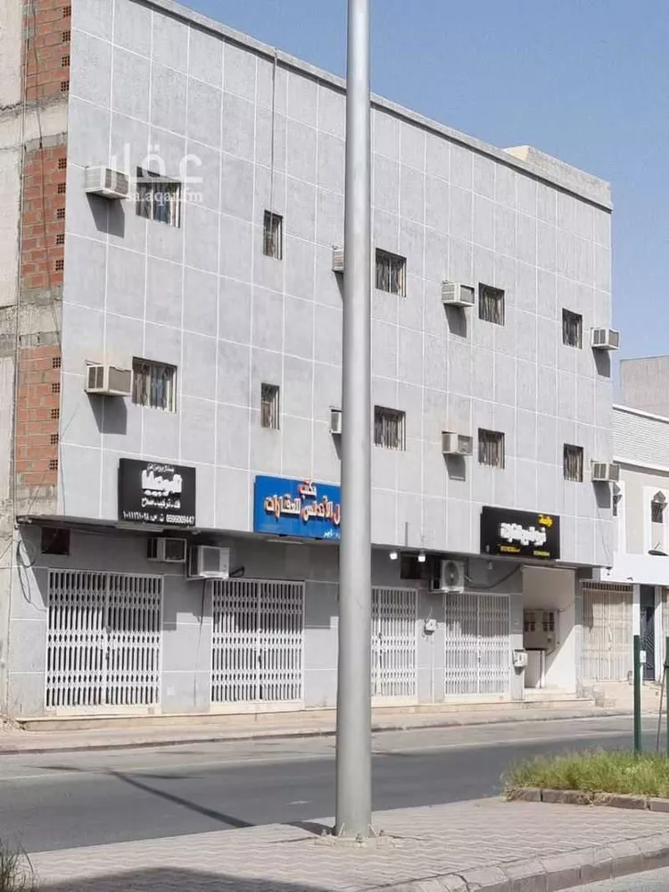 عمارة للبيع في شارع الامير ناصر بن عبد العزيز, حي طويق, مدينة الخرج, منطقة الرياض