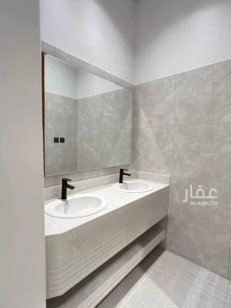 فيلا للبيع في شارع أبي بكر الحربي, حي الناصفة, مدينة الخرج, منطقة الرياض صورة 5