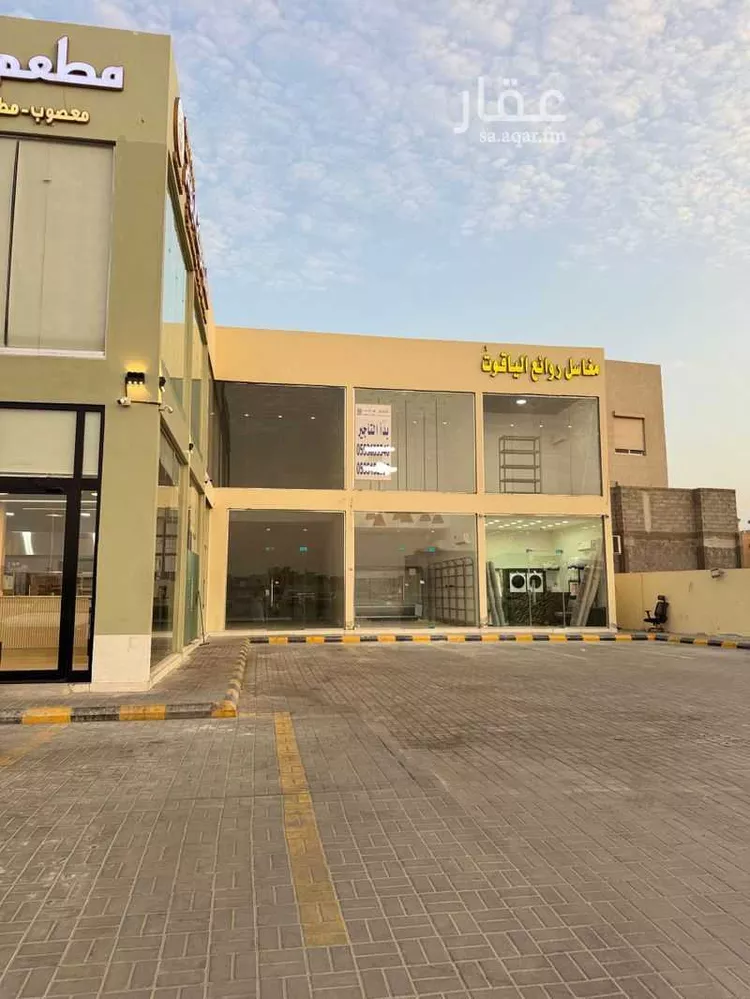 مجمع للبيع في شارع سعود بن عبدالعزيز, حي الزمرد, مدينة جدة, منطقة مكة المكرمة صورة 3