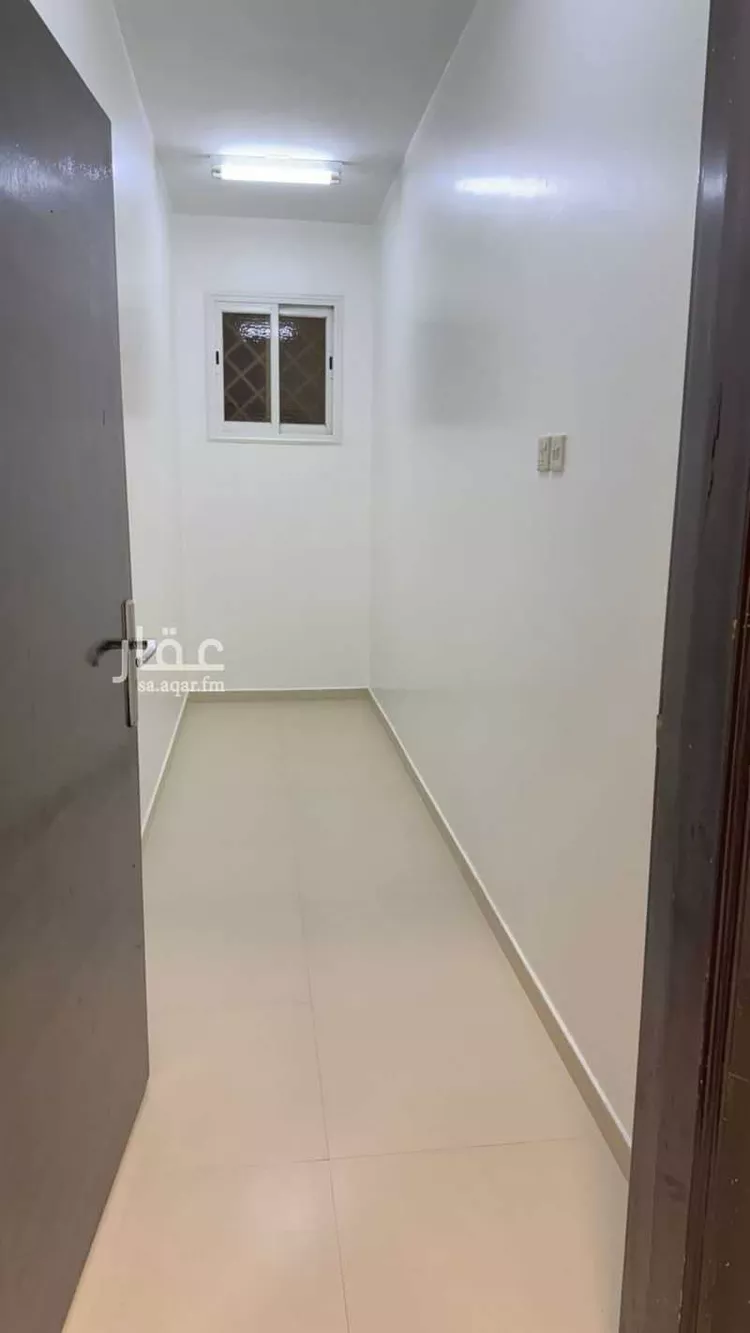 شقة للإيجار في شارع حجاج والد قابوس ، حي ذلالة ، خميس مشيط ، خميس مشيط