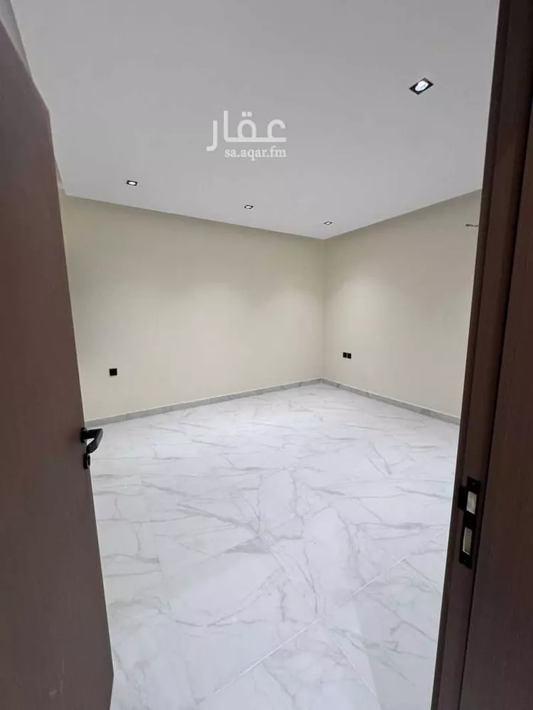 عمارة للإيجار في شارع الاطاوله, حي الرقيقة, مدينة الاحساء, المنطقة الشرقية صورة 4