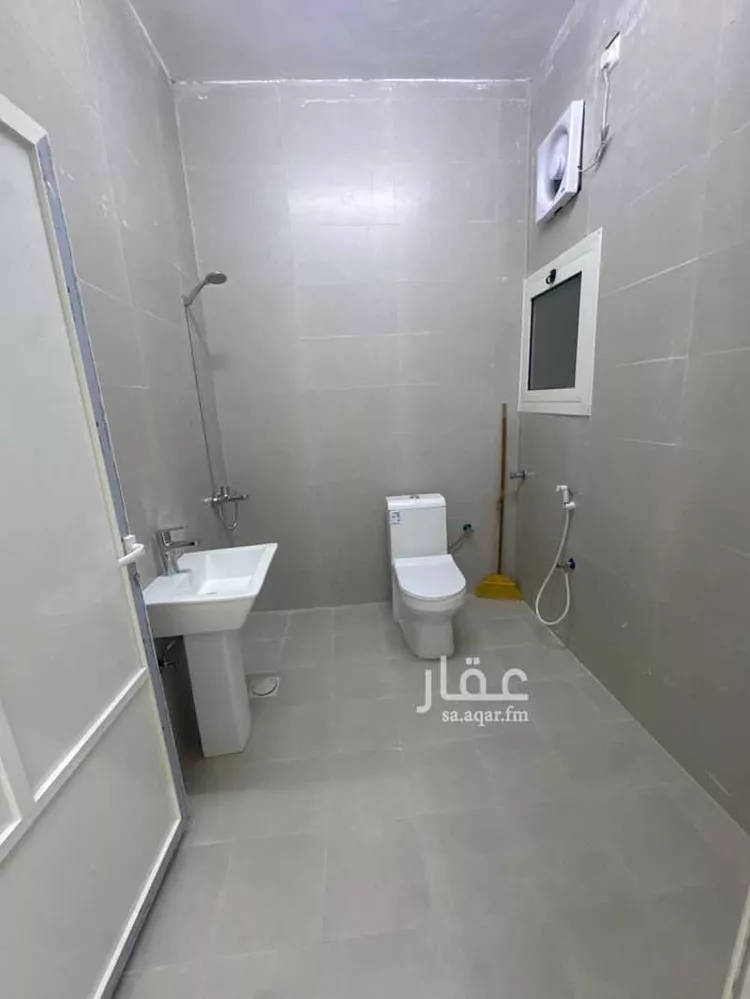 شقة للإيجار في شارع الرياض, حي الرقيقة, مدينة الاحساء, المنطقة الشرقية صورة 3