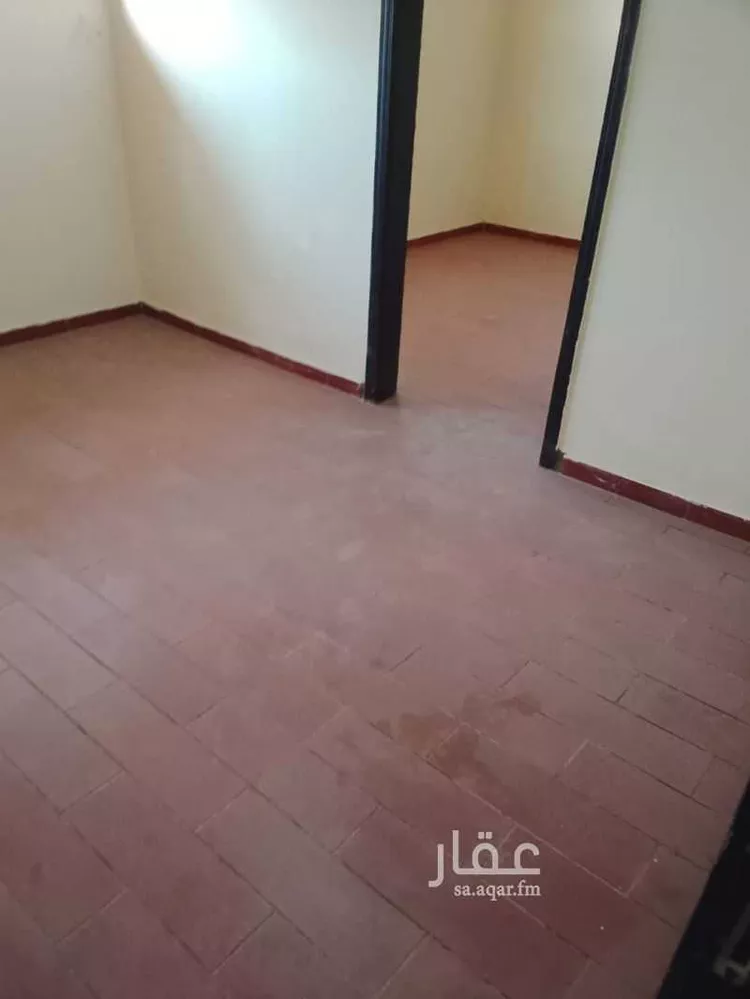 عمارة للإيجار في شارع ميرزا إبراهيم الكازروني, حي المدينة الصناعية الجديدة, مدينة الرياض, منطقة الرياض صورة 3