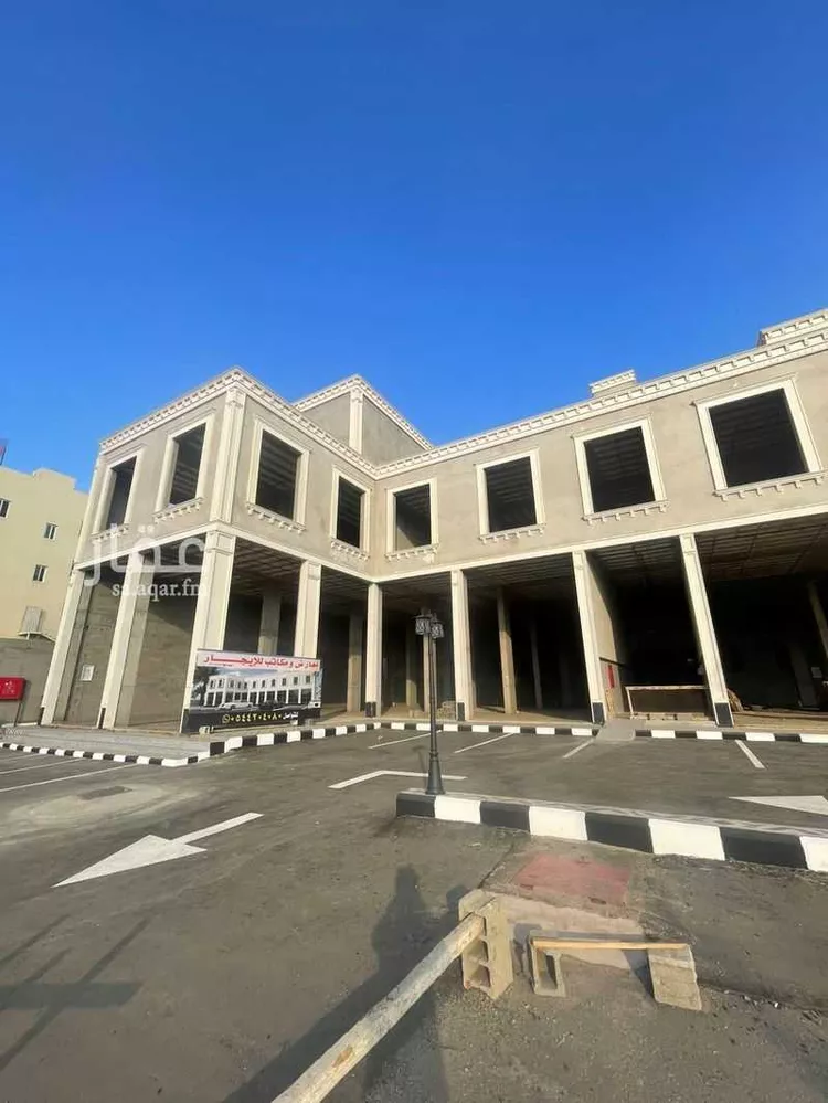 محل للإيجار في شارع غنوة, حي الغدير, مدينة أبها, منطقة عسير صورة 2