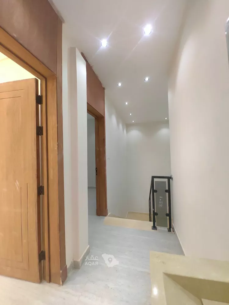 فيلا للبيع في شارع الزمخشري, حي عكاظ, مدينة الرياض, منطقة الرياض 8