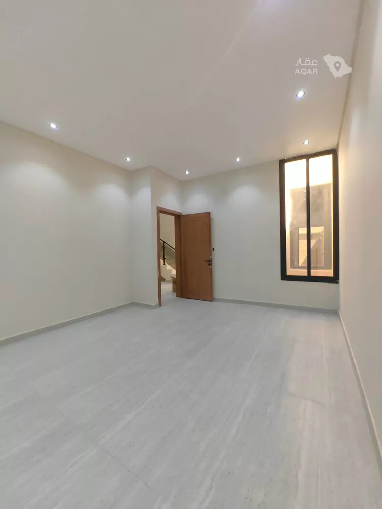 فيلا للبيع في شارع الزمخشري, حي عكاظ, مدينة الرياض, منطقة الرياض 5