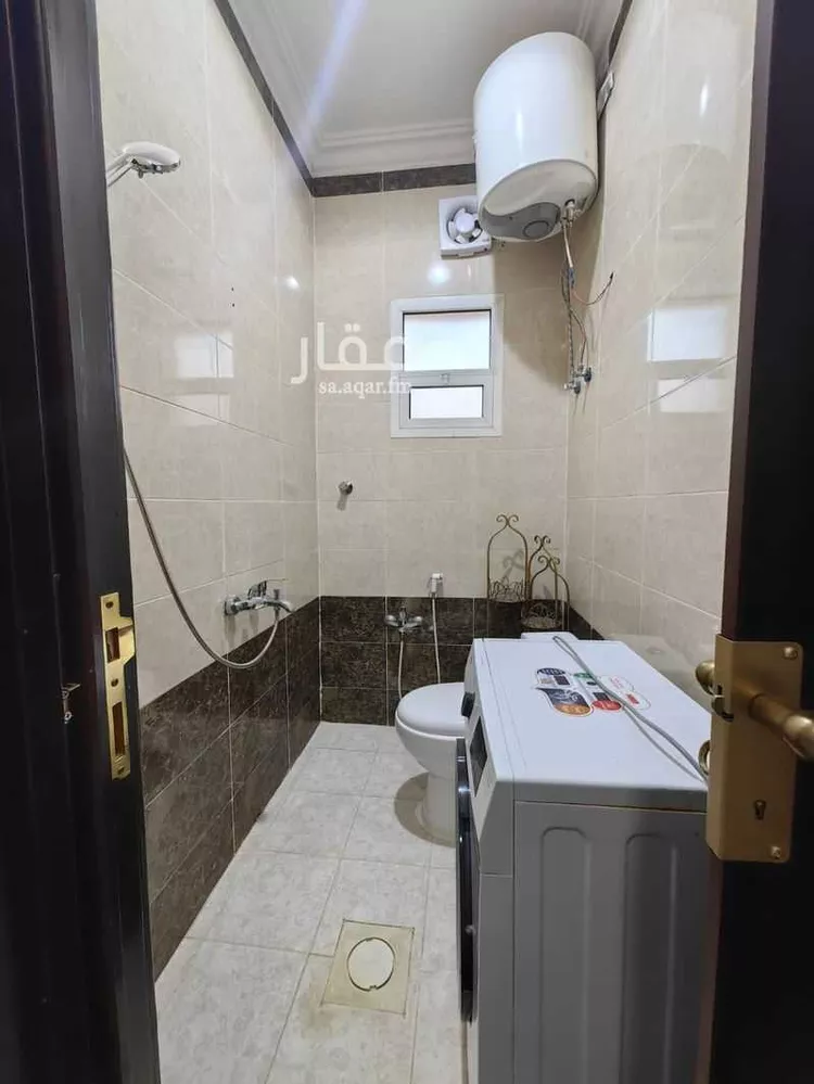 شقة للإيجار في شارع غانم الجلودي, حي الملك فيصل, مدينة الرياض, منطقة الرياض صورة 2