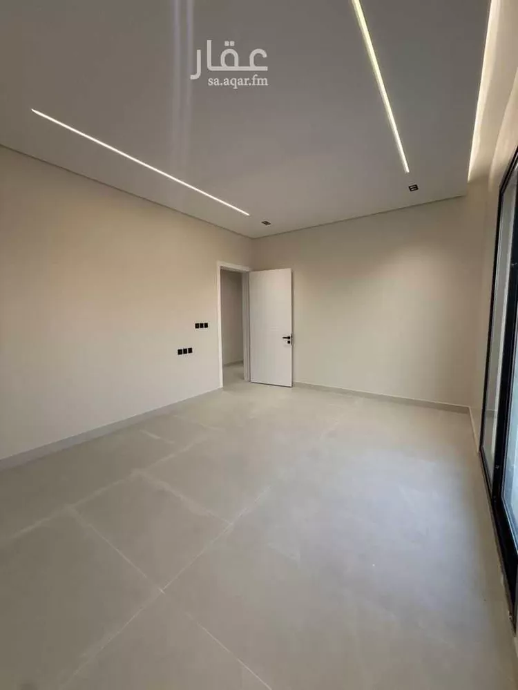 دور للبيع في شارع 5953842, حي السعادة, مدينة الرياض, منطقة الرياض صورة 2