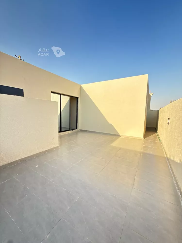 شقة للبيع في شارع 5953842, حي السعادة, مدينة الرياض, منطقة الرياض 12