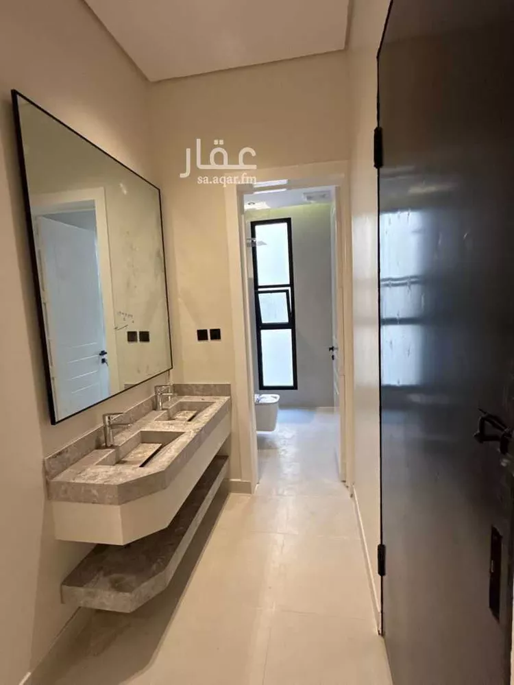 دور للبيع في شارع 5953842, حي السعادة, مدينة الرياض, منطقة الرياض
