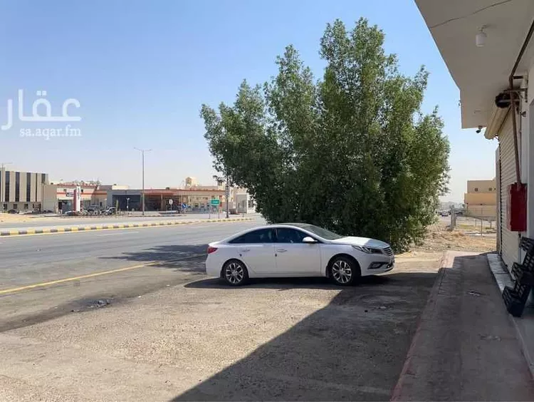 عمارة للبيع في شارع عسير, حي ظهرة لبن, مدينة الرياض, منطقة الرياض صورة 2