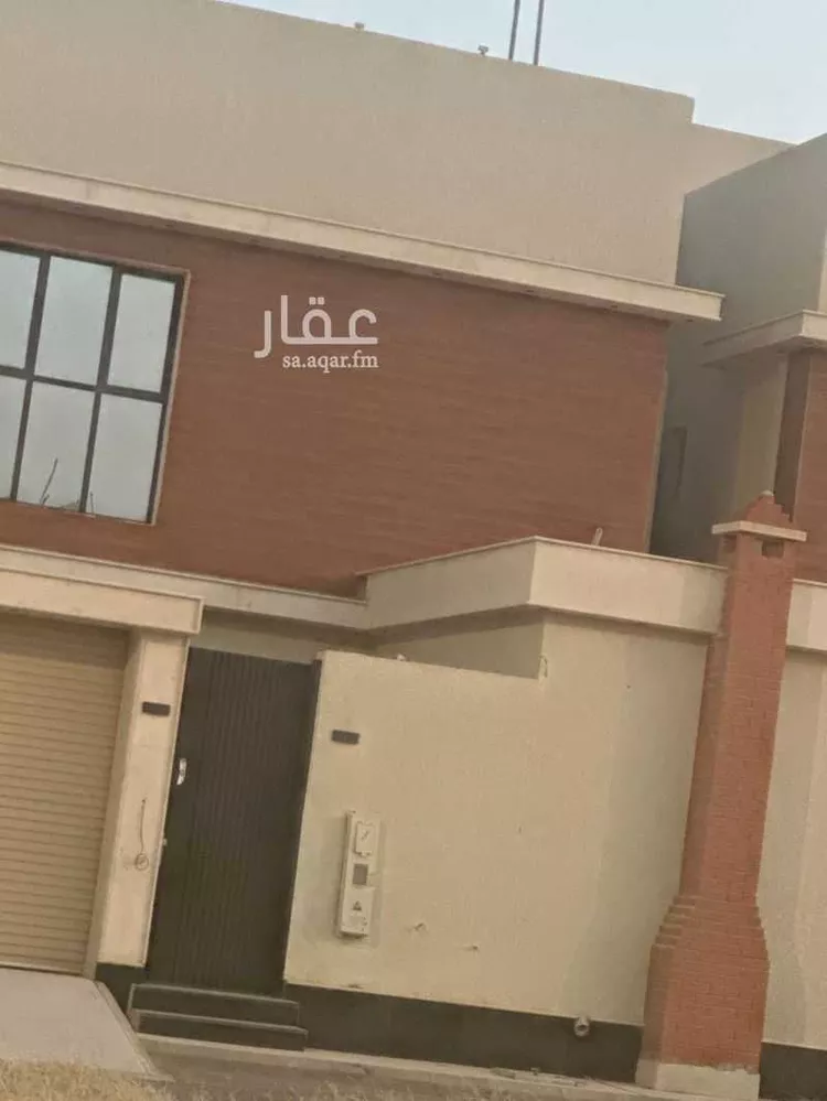 Floor for Sale in Unayzah Al Khalidiyah
